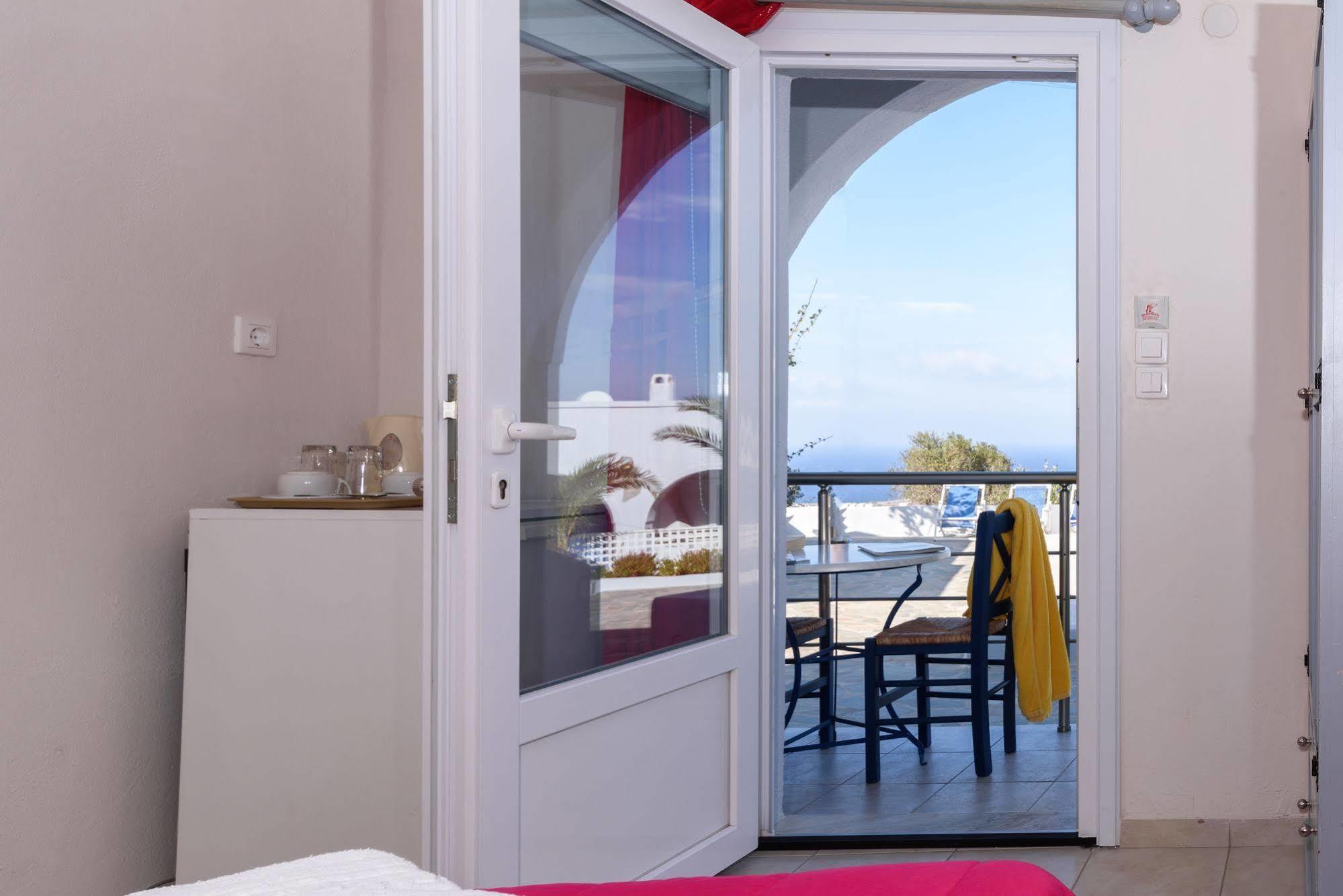 Aparthotel Unique Galini Oia - Adults Only Exterior foto